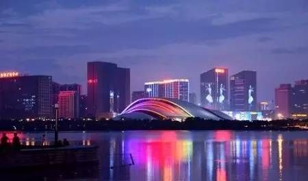 青島市-上海瑞旭租車