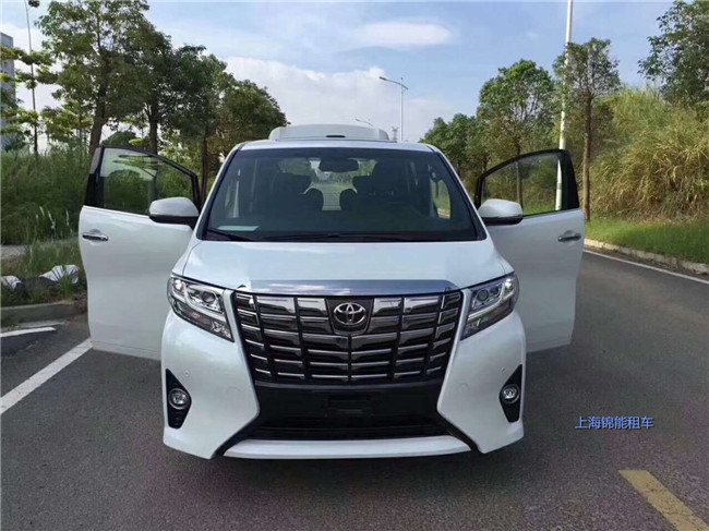 上海租7座豐田埃爾法商務車